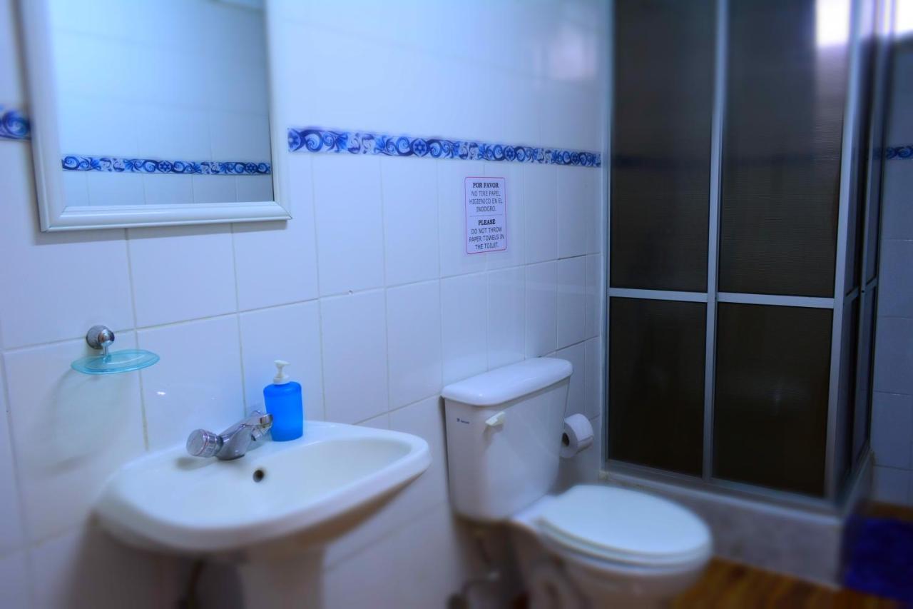 Hostal Aventura Austral Пунта-Аренас Екстер'єр фото